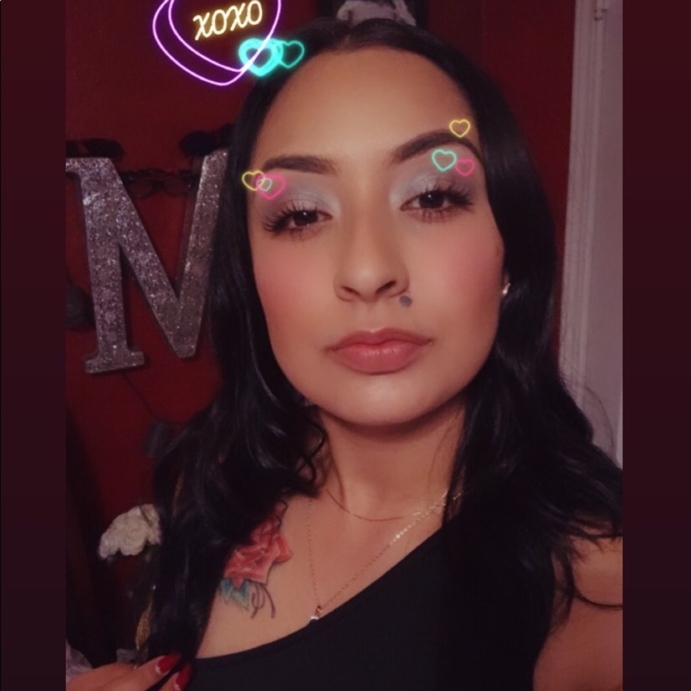 Meet your Posher, Mariela